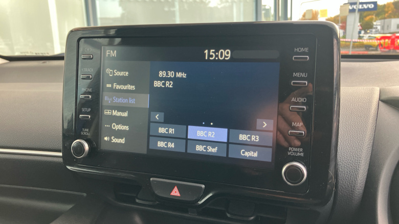 Toyota Yaris 1.5 Hybrid Design 5dr CVT Hybrid Hatchback